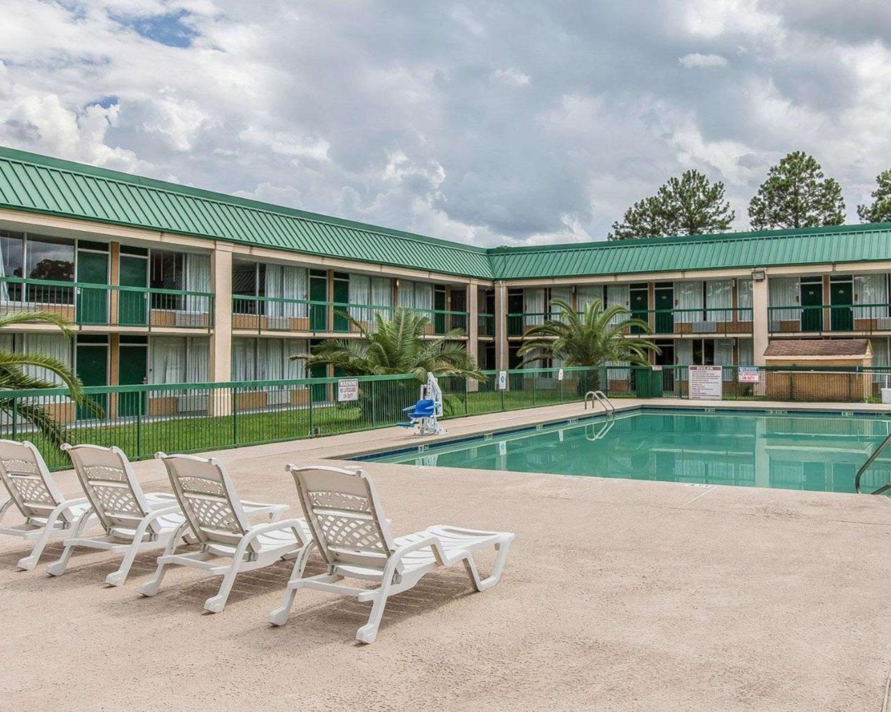 Econo Lodge Douglas Ngoại thất bức ảnh
